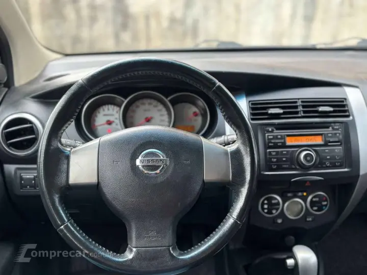 LIVINA 1.8 SL X-gear 16V