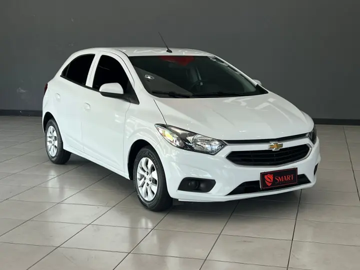 Onix 1.0 LT SPE/4