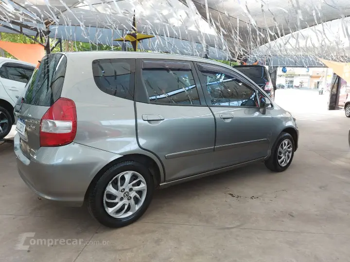 Fit 1.4 Lx 8V Gasolina 4P Automático
