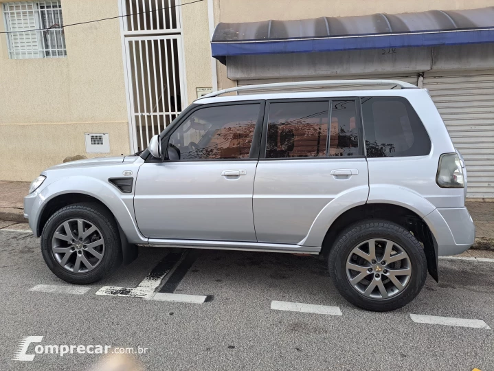 PAJERO 2.0 TR4 4X2 16V