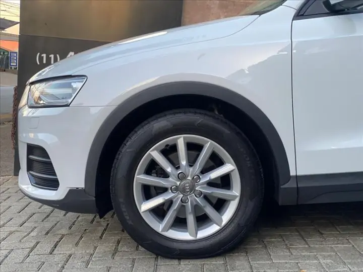 Q3 1.4 TFSI Attraction