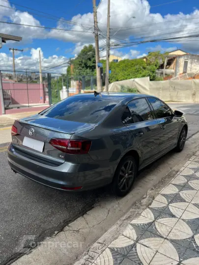 JETTA 1.4 16V TSI Comfortline