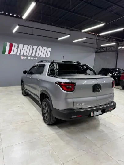 Toro 1.8 Automática