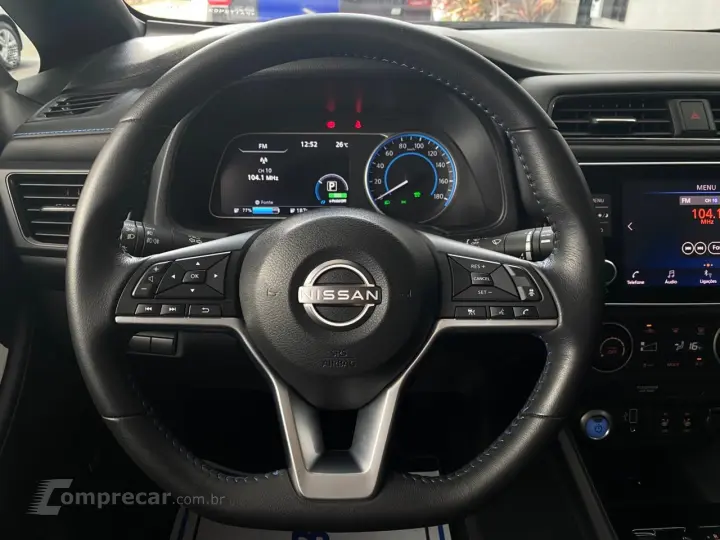 LEAF Aut. (Elétrico)