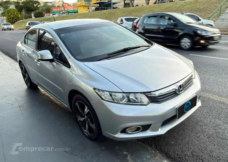 Civic Sedan LXS 1.8/1.8 Flex 16V Aut. 4p