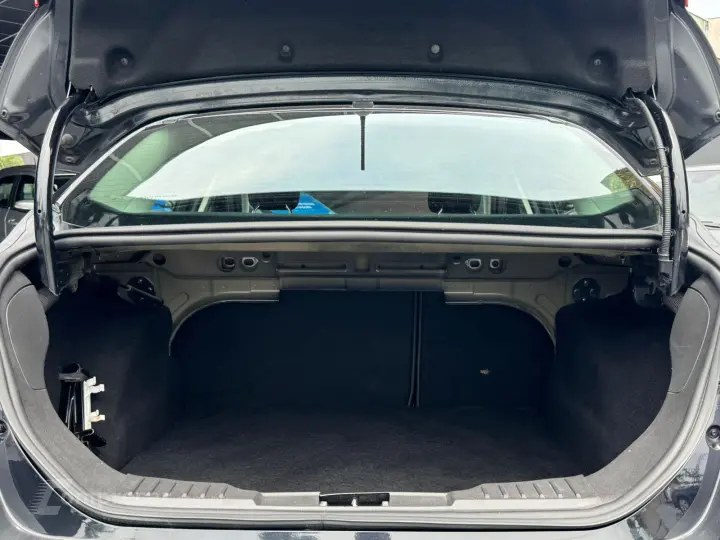 FOCUS 2.0 SE Sedan 16V