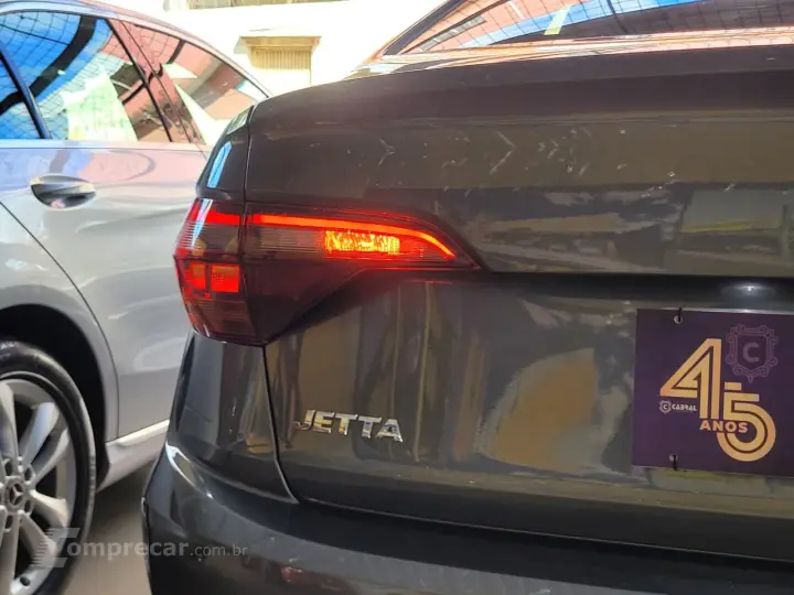 JETTA Comfort. 250 TSI 1.4 Flex 16v Aut.