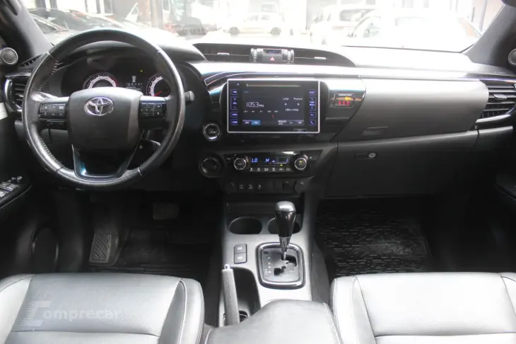 Hilux Caminhonete 2.8 16V SRX 50 ANOS 4X4 TURBO DIESEL CABIN