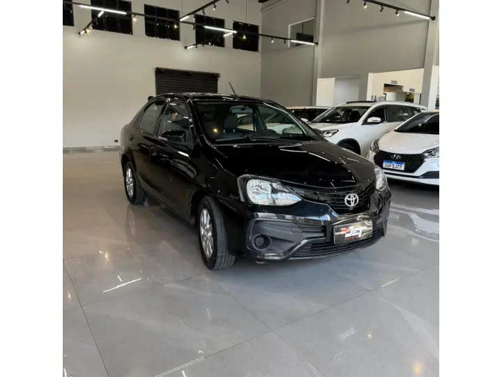 ETIOS 1.5 X SEDAN 16V FLEX 4P AUTOMÁTICO