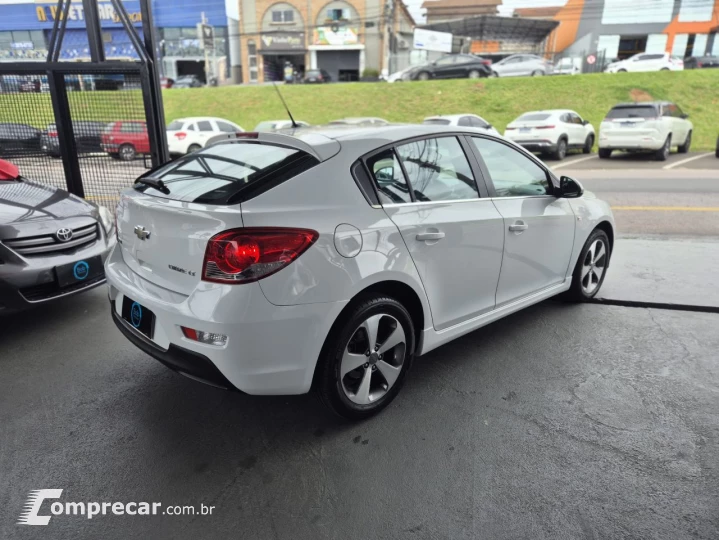 CRUZE HB Sport LT 1.8 16V FlexP. 5p Mec