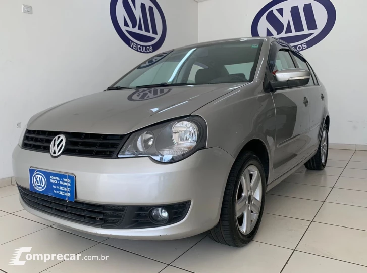 Polo Sedan 1.6 4P FLEX