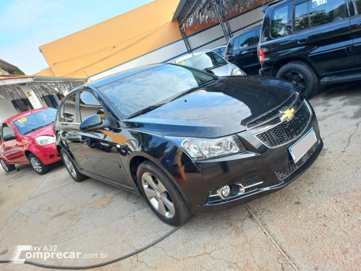 Cruze 1.8 Lt Sport6 16V Flex 4P Automático