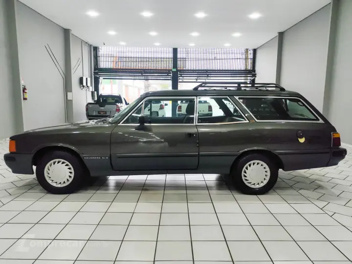 Caravan Comodoro 4.1/2.5