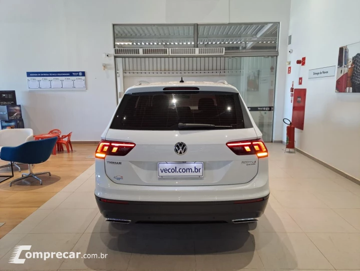 Tiguan Allspace 1.4 16V 4P TSI 250 FLEX TURBO COMFORTLINE AU