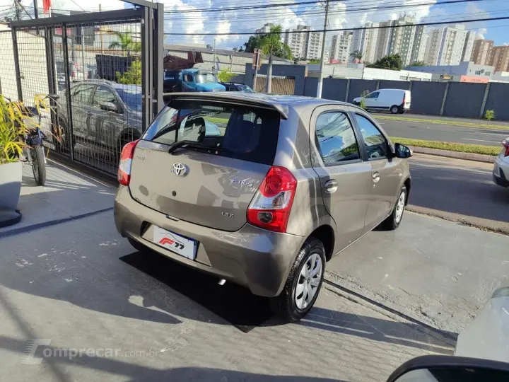 Etios Hatch 1.3 16V 4P FLEX