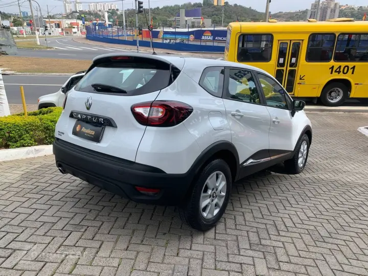 CAPTUR Life 1.6 16V Flex 5p Aut.