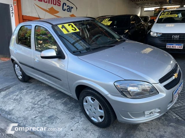 CELTA - 1.0 MPFI LT 8V 4P MANUAL