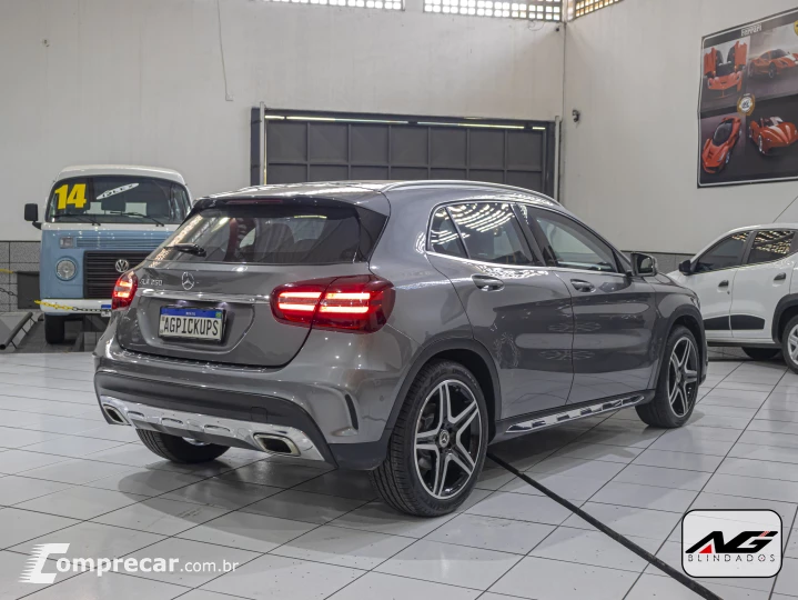 GLA 250 2.0 16V Turbo Sport