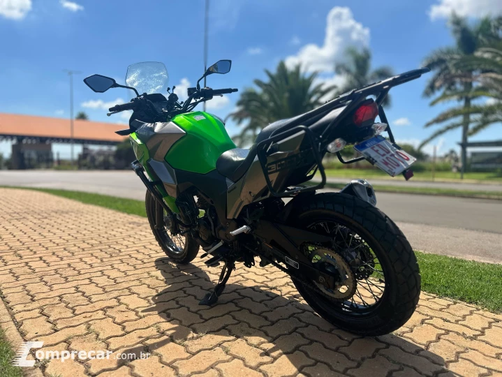 VERSYS X 300 ABS