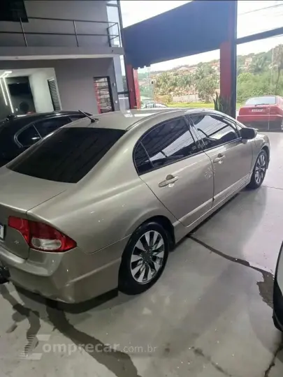 CIVIC 1.8 LXL 16V