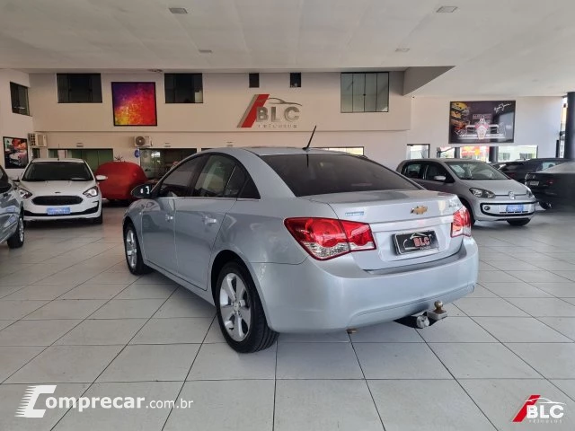 CRUZE SEDAN - 1.8 LT 16V 4P AUTOMÁTICO