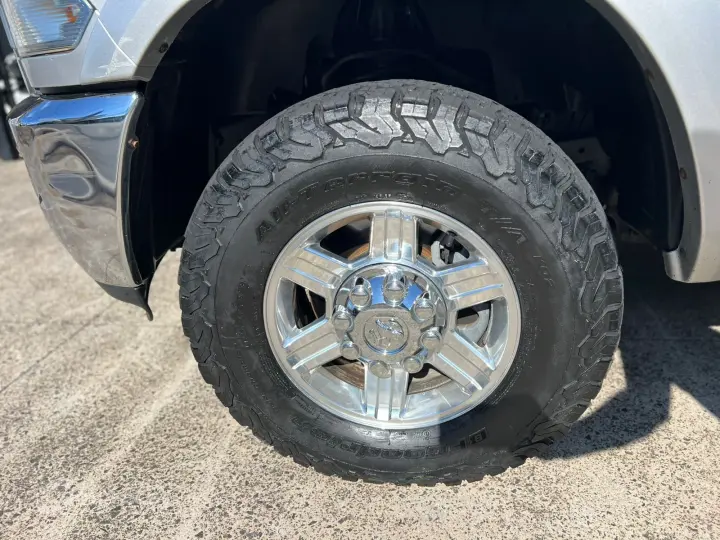 2500 6.7 I6 Turbo Laramie CD 4X4