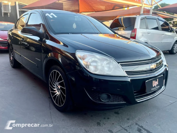 VECTRA 2.0 MPFI Expression 8V