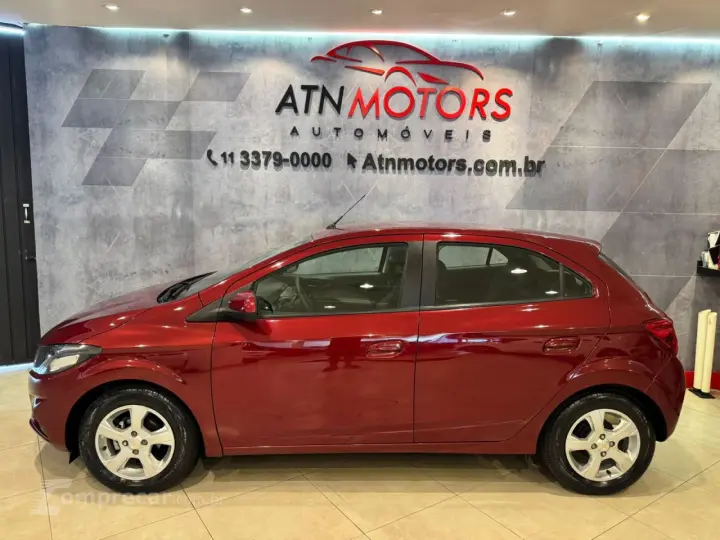 Onix Hatch 1.4 4P FLEX LT