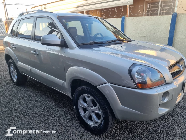 TUCSON 2.0 MPFI GL 16V 143cv 2WD