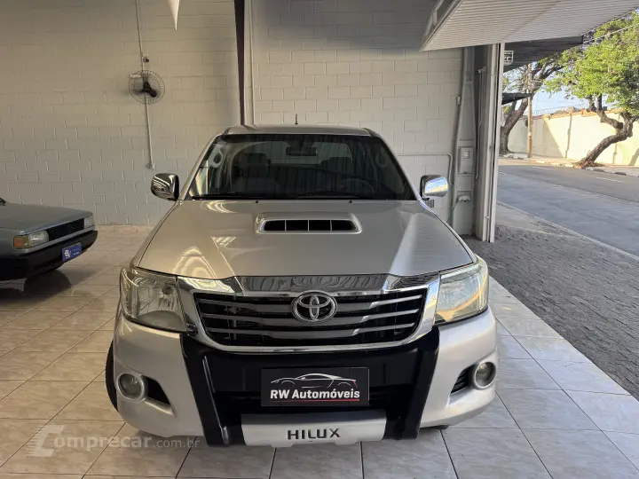 HILUX 3.0 STD 4X4 CD 16V Turbo Intercooler