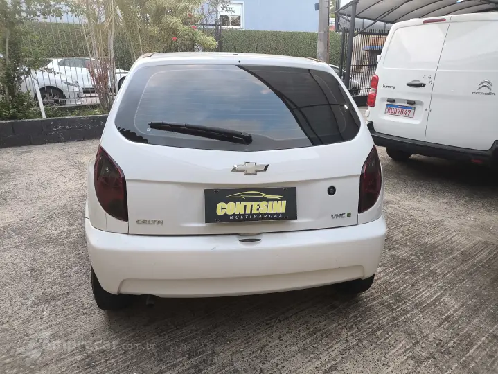 CELTA 1.0 MPFI LT 8V