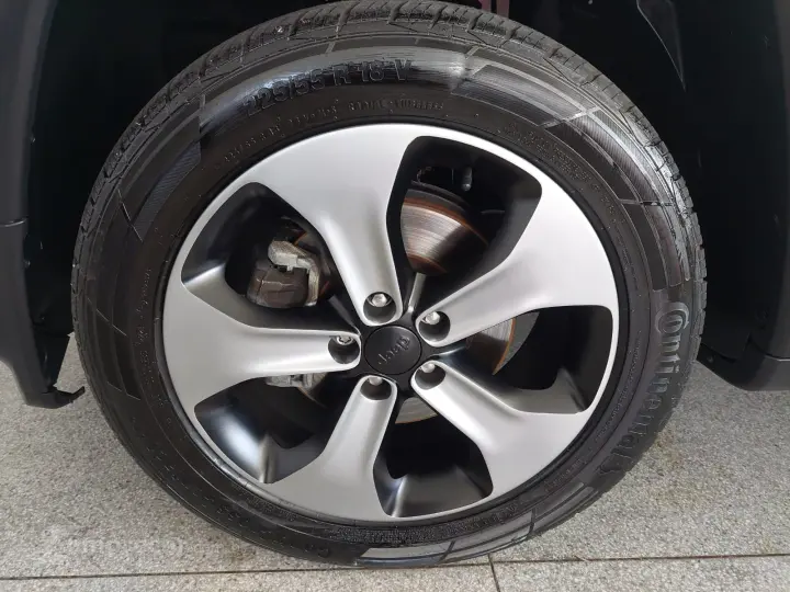 COMPASS 2.0 16V Longitude