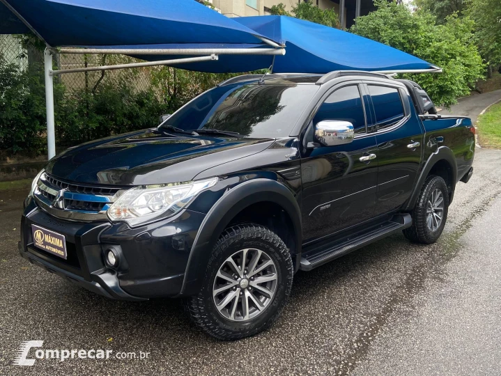 L200 TRITON 2.4 16V Turbo Outdoor Hpe-s CD 4X4