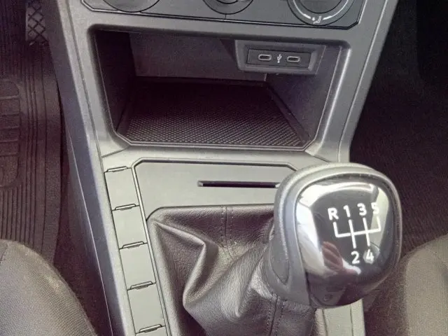 POLO - 1.0 MPI MANUAL