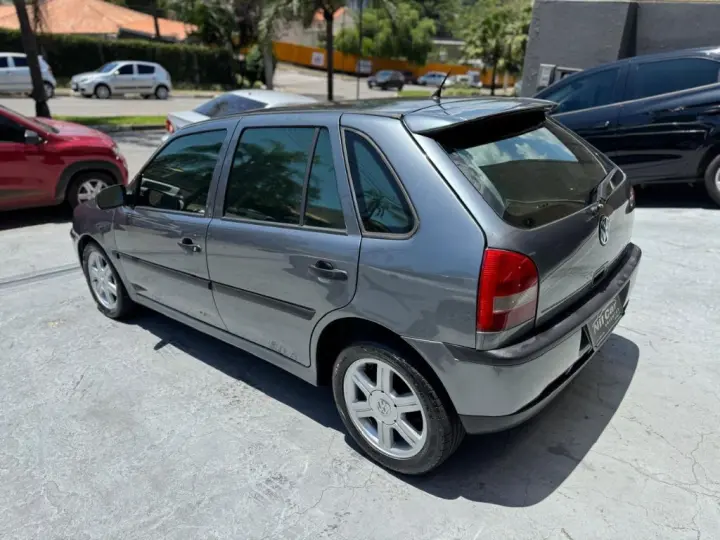 Gol 1000 Mi 16V/ Ouro 4p