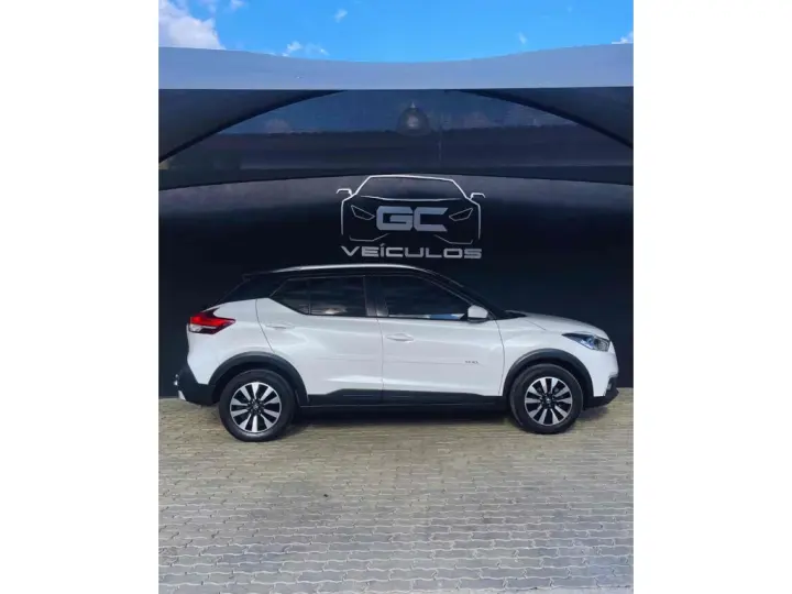 KICKS 1.6 16V FLEXSTART S DIRECT 4P XTRONIC