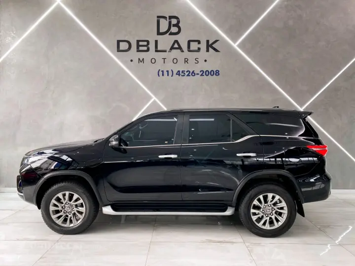 Hilux SW4 SRX 4x4 2.8 TDI 16V Dies. Aut.