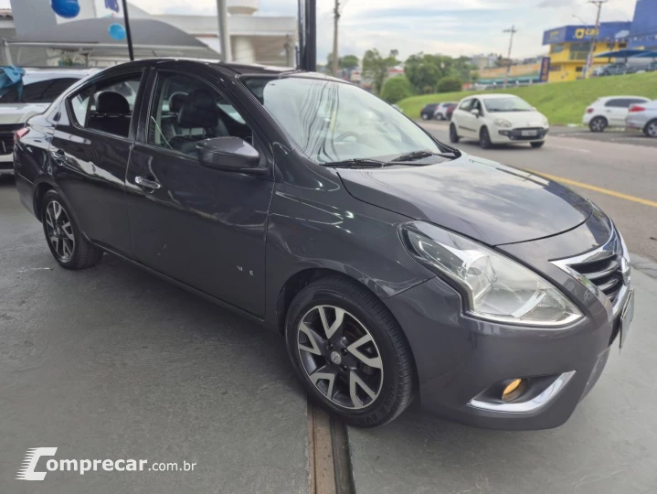 VERSA UNIQUE 1.6 16V Flex 4p Mec.