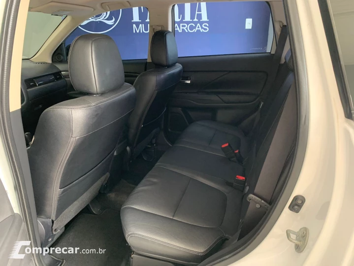 OUTLANDER 2.0 Comfort 16V