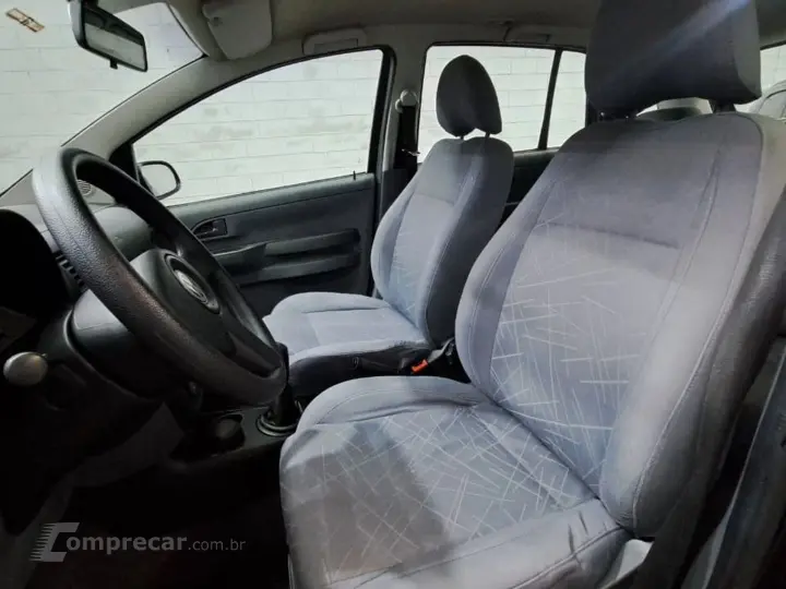 Spacefox 1.6 Mi 8V Flex 4P Manual