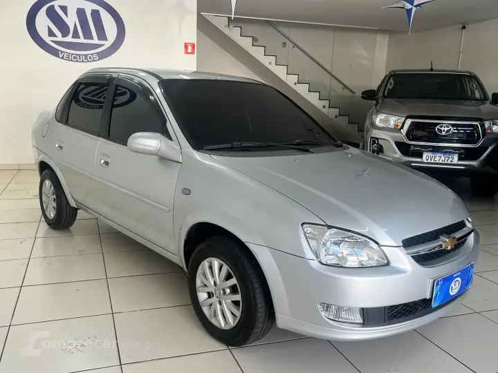 CLASSIC 1.0 MPFI LS 8V FLEX 4P MANUAL