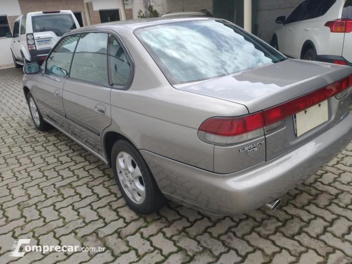 LEGACY 2.0 GL 4X2 Sedan 16V