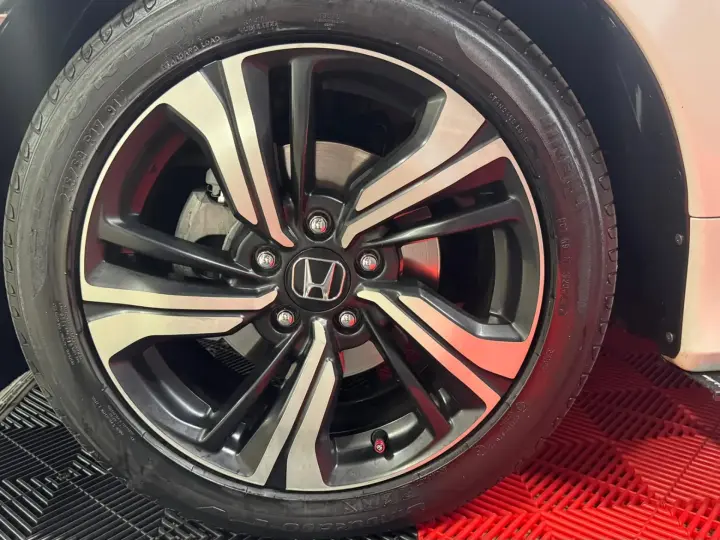 CIVIC 1.5 16V TURBO GASOLINA TOURING 4P CVT