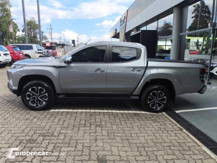 L200 TRITON 2.4 16V Turbo Sport Hpe-s CD 4X4