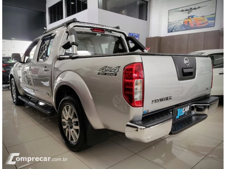 FRONTIER 2.5 SL 4X4 CD TURBO ELETRONIC DIESEL 4P AUTOMATICO