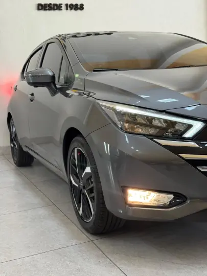 Versa Sedan 1.6 16V 4P FLEX EXCLUSIVE XTRONIC AUTOMÁTICO CVT