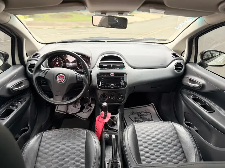 PUNTO 1.6 Essence 16V