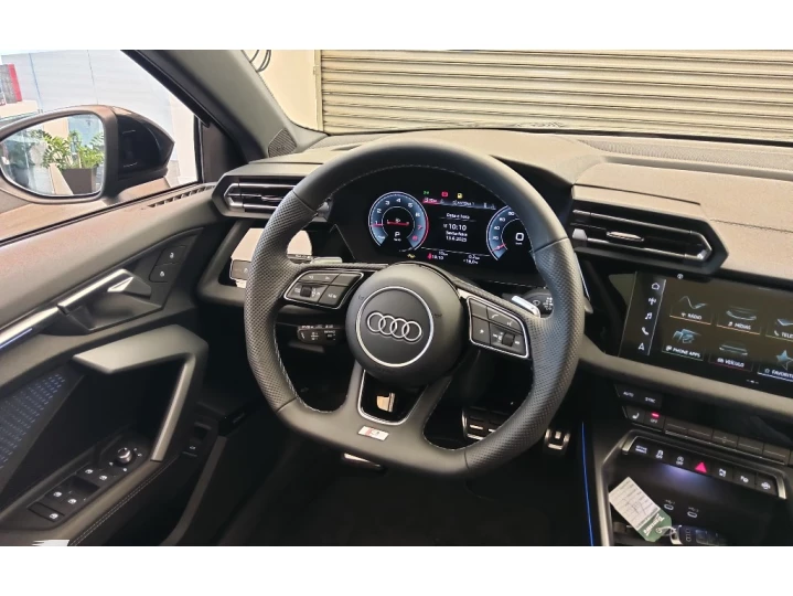 A3 2.0 40 TFSI GASOLINA SEDAN PERFORMANCE BLACK S-TRONIC