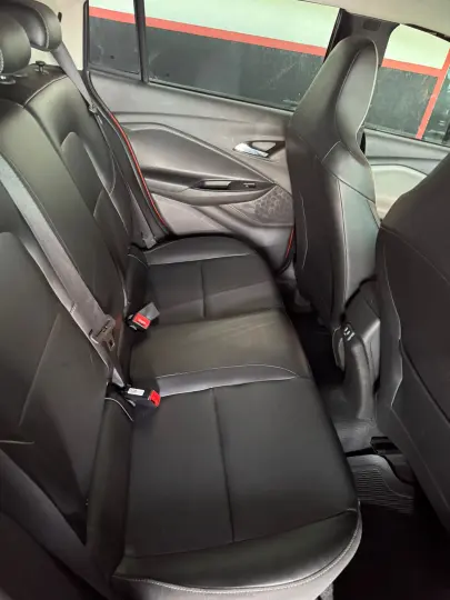 ONIX 1.0 Turbo Premier