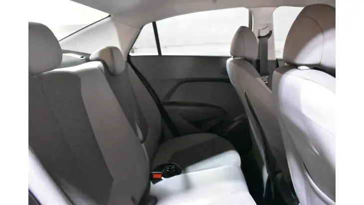 HB20S - 1.0 COMFORT PLUS 12V 4P MANUAL